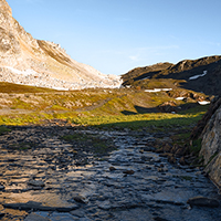 Towards the pass